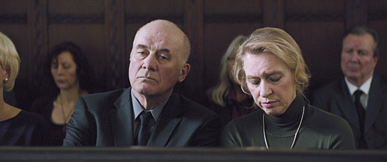Hanns Zischler, Maria Hartmann (beide vorne) in "Auf einmal" (2014-16) "Auf einmal", © Emre Erkmen, 2015 EEE Productions