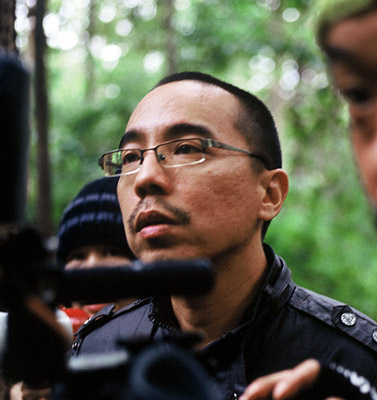 Apichatpong Weerasethakul bei den Dreharbeiten zu "Cemetery of Splendour" (2015) "Cemetery of Splendour", Rapid Eye Movies, DIF