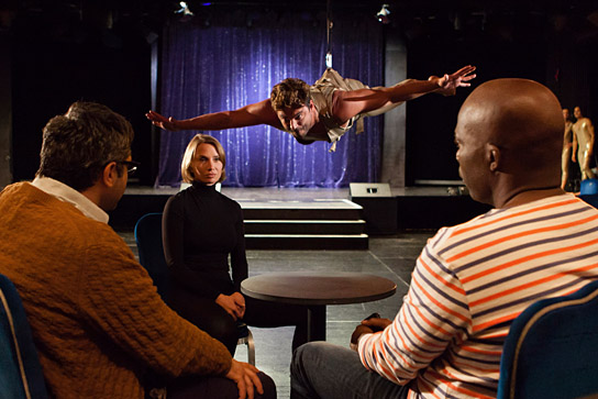 Lasha Bakradze, Nadeshda Brennicke, Ufuk Bozkurt, Elie Blezes (v.l.n.r.) in "God of Happiness" (2013-15) "God of Happiness", Quelle: Kinostar Filmverleih, DIF, © Philip Kottlorz