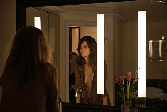Jasna Fritzi Bauer (hinten), Arly Jover (vorne) in "Axolotl Overkill" (2015/16) "Axolotl Overkill", © 2017 Constantin Film Verleih GmbH, Lina Grün