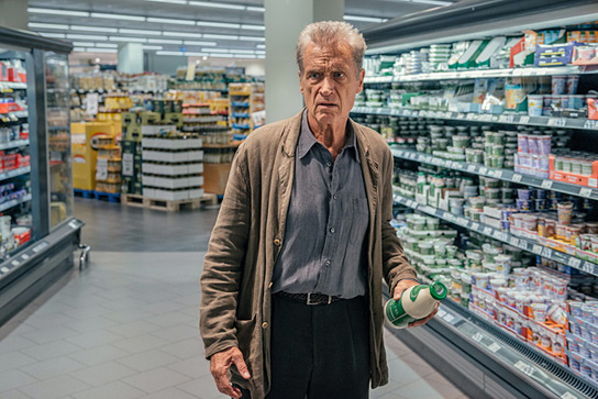 Robert Atzorn in "Mein vergessenes Leben" (2014/15) Mein vergessenes Leben, © ZDF, Hendrik Heiden