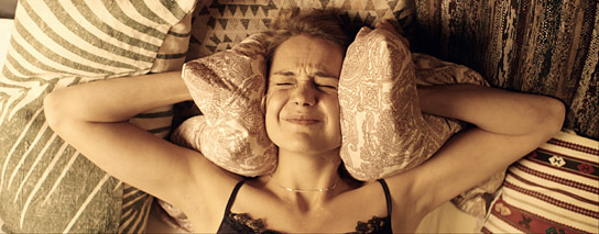 Luise Heyer in "Einmal bitte alles" (2015-17) "Einmal Bitte Alles", © 2017 filmschaft maas & füllmich GmbH
