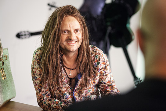 Milan Peschel in "Unter deutschen Betten" (2016/17) "Unter deutschen Betten", © 2017 Twentieth Century Fox, Hagen Keller