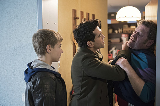 Philip Noah Schwarz, Elyas M'Barek, Jürgen Tonkel (v.l.n.r.) in "Dieses bescheuerte Herz" (2017) "Dieses bescheuerte Herz", © Constantin Film, Foto: Jürgen Olczyk