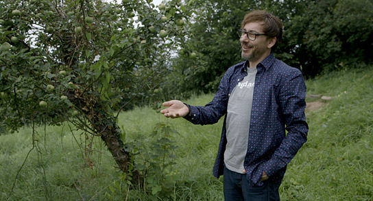 Move D in "Denk ich an Deutschland in der Nacht" (2015-17) "Denk ich an Deutschland in der Nacht", © 2016 Arden Film