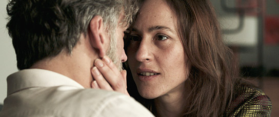 Lior Ashkenazi, Sarah Adler in "Foxtrot" (2017) "Foxtrot", Quelle: NFP Marketing & Distribution, DIF, © NFP Marketing & Distribution, Foto: Giora Bejach