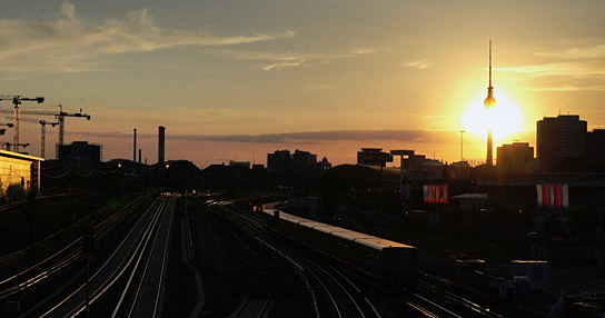 "Symphony of Now", Quelle: NFP Marketing & Distribution, DIF, © Pappel Studios UG