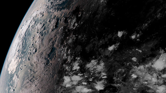 "A Year Along the Geostationary Orbit", Quelle: Felix Dierich, © Felix Dierich