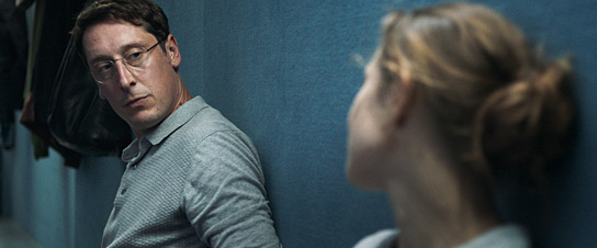 Hans Löw, Aenne Schwarz in "Alles ist gut" (2018) "Alles ist gut", Quelle: NFP Marketing & Distribution, DIF, © TRIMAFILM