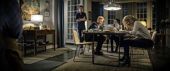 Florian David Fitz, Justus von Dohnányi, Caroline Peters, Janina Uhse (v.l.n.r.) in "Der Vorname" (2018) "Der Vorname", Quelle: Constantin Film Verleih, DIF, © 2018 Constantin Film Verleih GmbH