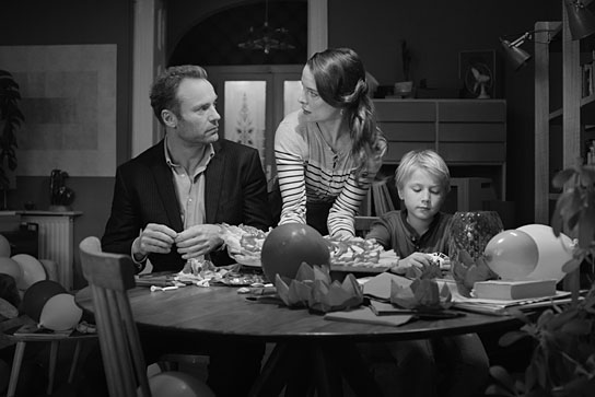 Mark Waschke, Anne Ratte-Polle, Kasimir Brause (v.l.n.r.) in "Der Geburtstag" (2019); Quelle: W-film, DFF, © Friede Clausz, Weydemann Bros. GmbH