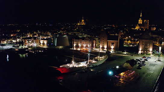 "Norddeutschland bei Nacht", Quelle: imFilm Agentur + Verleih, DIF, © Marcus Fischötter