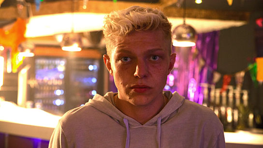 Leonard Kunz in "Das schönste Paar" (2018) "Das schönste Paar", Quelle: Koryphäen Film, DIF, © One Two Films, Thomas von Klier