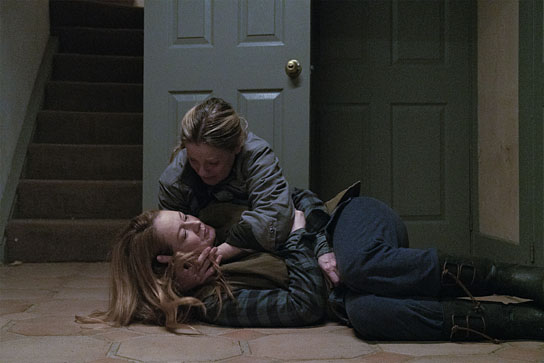Kate Trotter, Miranda Otto (v.o.n.u.) in "The Silence" (2018) "The Silence", Quelle: Constantin Film Verleih, DIF, © 2019 Constantin Film Verleih, Michael Gibson