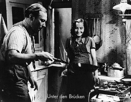 Carl Raddatz, Hannelore Schroth in "Unter den Brücken" (1945); 