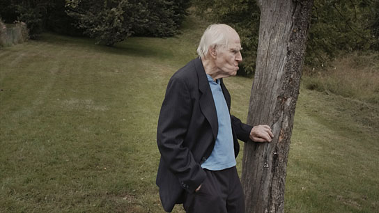 Manfred Volz in "Das innere Leuchten" (2019); Quelle: AMA FILM, DFF, © AMA FILM GmbH