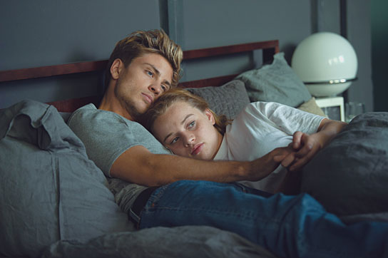 Jannik Schümann, Luna Wedler in "Dem Horizont so nah" (2019); Quelle: StudioCanal, DFF, © StudioCanal GmbH, Bernd Spauke