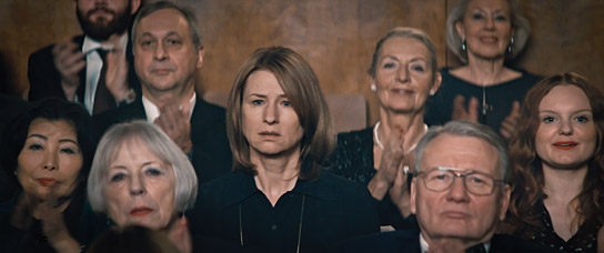 Corinna Harfouch (Mitte), Maria Dragus (rechts) in "Lara" (2019) Corinna Harfouch (Mitte), Maria Dragus (rechts) in "Lara" (2019); Quelle: StudioCanal, DFF, © StudioCanal, Schiwago Film