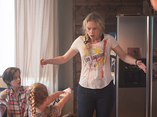 Adelia Ocleppo, Katerina Lipovska, Nina Hoss (v.l.n.r.) in "Pelikanblut - Aus Liebe zu meiner Tochter" (2019) Adelia Ocleppo, Katerina Lipovska, Nina Hoss (v.l.n.r.) in "Pelikanblut - Aus Liebe zu meiner Tochter" (2019); Quelle: DCM Film Distribution, DFF, © DCM, Temelko Temelkov