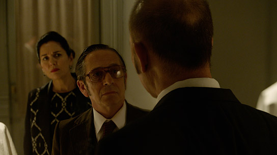 Andrea Frigerio, Alfredo Castro, Dario Grandinetti (v.l.n.r.) in "Rojo - Wenn alle schweigen, ist keiner unschuldig" (2018); Quelle: Cine Global Filmverleih, DFF