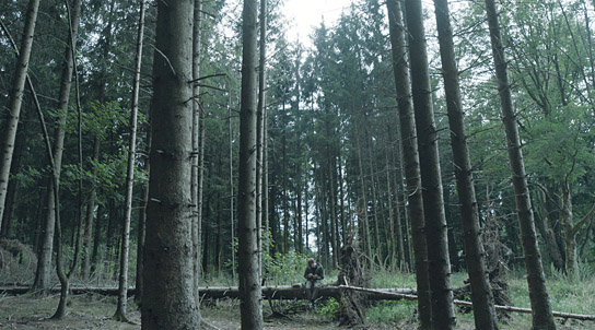 Jonas Holdenrieder in "Trübe Wolken" (2020) Jonas Holdenrieder in "Trübe Wolken" (2020); Quelle: Salzgeber & Co. Medien, DFF, © Salzgeber & Co. Medien GmbH