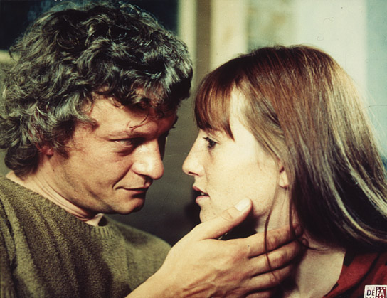 Roman Kaminiski, Ulrike Krumbiegel in "Der Hut des Brigadiers" (1986) Roman Kaminiski, Ulrike Krumbiegel in "Der Hut des Brigadiers" (1986); Quelle: DFF, © DEFA-Stiftung, Jörg Erkens