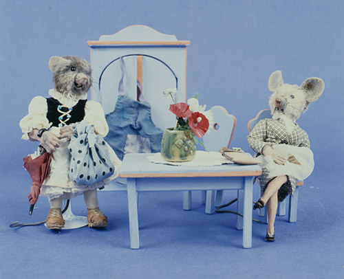 "Stadtmaus und Feldmaus" (1939) "Stadtmaus und Feldmaus" (1939); Quelle: DFF / Firmenarchiv Gebrüder Diehl. Dauerleihgabe der Adolf und Luisa Haeuser-Stiftung für Kunst und Kulturpflege