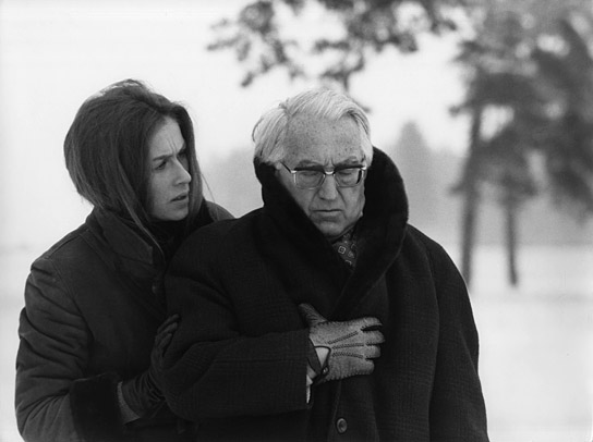 Dagmar Hirtz, Gustav Rudolf Sellner bei den Dreharbeiten zu "Der Fußgänger" (1973); Quelle: DFF / Nachlass Maximilian Schell