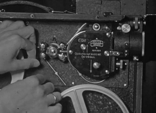 Screenshot aus "Unsere Kinder im Jahre 42/43" (1943); Quelle: SLUB Dresden, © SLUB Dresden, Filmverband Sachsen (Dresden), Hirsch Film (Dresden)