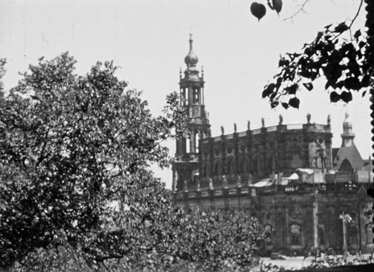 Screenshot aus "Das schöne Dresden" (1936); Quelle: SLUB Dresden, © SLUB Dresden, Filmverband Sachsen (Dresden), Hirsch Film (Dresden)