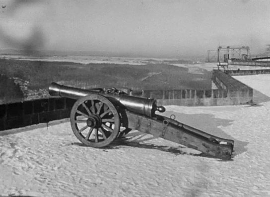 Screenshot aus "Der Menschheit bewahrt" (1959); Quelle: SLUB Dresden, © SLUB Dresden, Filmverband Sachsen (Dresden), Hirsch Film (Dresden)