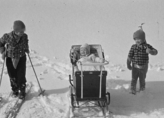 Screenshot aus "Privatfilm Familie Richter: Rolle 2" (1938); Quelle: SLUB Dresden, © SLUB Dresden, Filmverband Sachsen (Dresden), Hirsch Film (Dresden)
