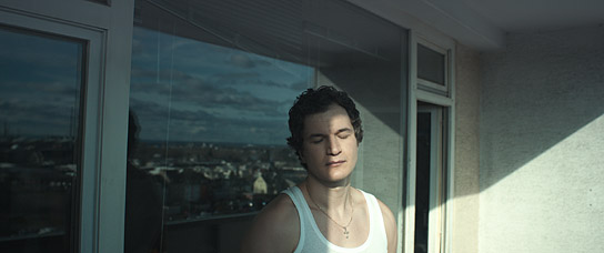 Alec Utgoff in "Der Masseur" (2020) Alec Utgoff in "Der Masseur" (2020); Quelle: Real Fiction Filmverleih, DFF, © Lava Films, Match Factory Productions