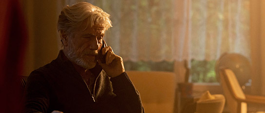 Jürgen Prochnow in "Eine Handvoll Wasser" (2020); Quelle: JIP Film und Verleih, DFF, © Daniel Dornhöfer