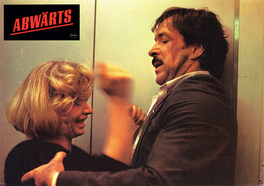 Renée Soutendijk, Götz George (v.l.n.r.) in "Abwärts" (1984); Quelle: DFF