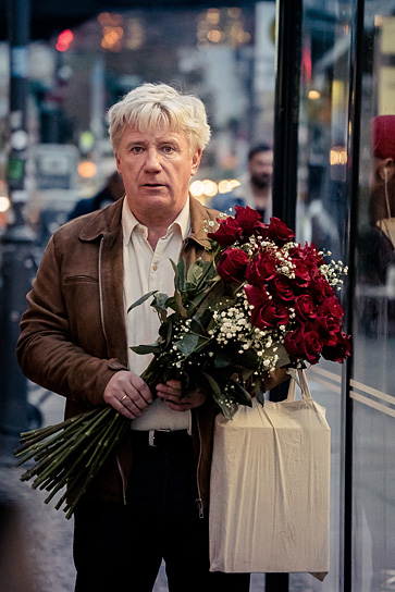 Jörg Schüttauf in "Leander Haußmanns Stasikomödie" (2021); Quelle: Constantin Film Verleih, DFF, © UFA Fiction, Constantin Film Verleih, Foto: Nik Konietzny