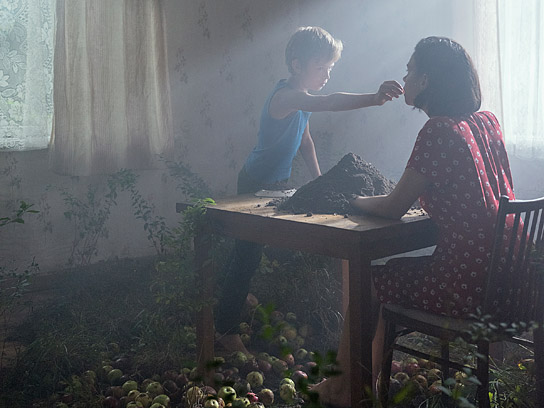 Yelizar Nazarenko, Maria Bruni (v.l.n.r.) in "Rivale" (2020) Yelizar Nazarenko, Maria Bruni (v.l.n.r.) in "Rivale" (2020); Quelle: Drop-Out Cinema, DFF, © Hanfgarn & Ufer Film- und TV-Produktion