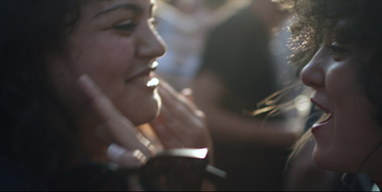 Sara Fazilat in "Nico" (2020); Quelle: Filmfestival Max Ophüls Preis 2021, © Francy Fabritz