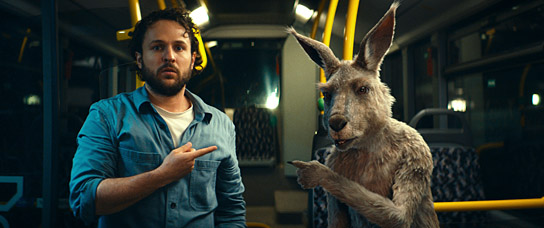 Dimitrij Schaad in "Die Känguru-Verschwörung" (2022)