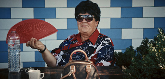 Hatay Engin in "Liebe, D-Mark und Tod" (2022)