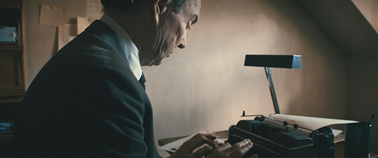 Martin Suter in "Alles über Martin Suter. Außer die Wahrheit." (2022)