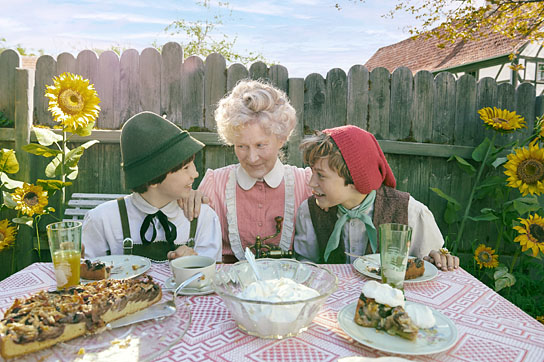 Benedikt Jenke, Hedi Kriegeskotte, Hans Marquardt (v.l.n.r.) in "Der Räuber Hotzenplotz" (2022) Benedikt Jenke, Hedi Kriegeskotte, Hans Marquardt (v.l.n.r.) in "Der Räuber Hotzenplotz" (2022)