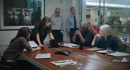 Zoe Kazan, Carey Mulligan, Frank Wood, Gregg Edelman, Andre Braugher, Patricia Clarkson (v.l.n.r.) in "She Said" (2022)