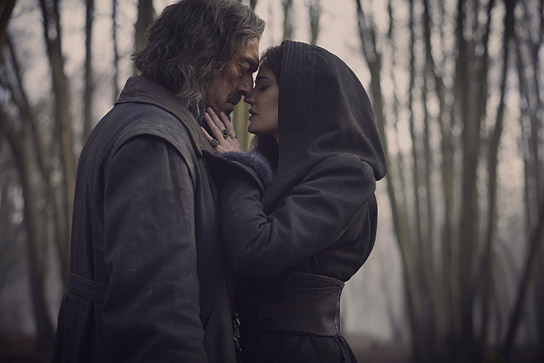 Vincent Cassel, Eva Green (v.l.n.r.) in "Die drei Musketiere - D'Artagnan" (2023)