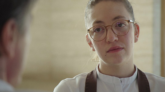 Agnes Karrasch in "She Chef" (2022)