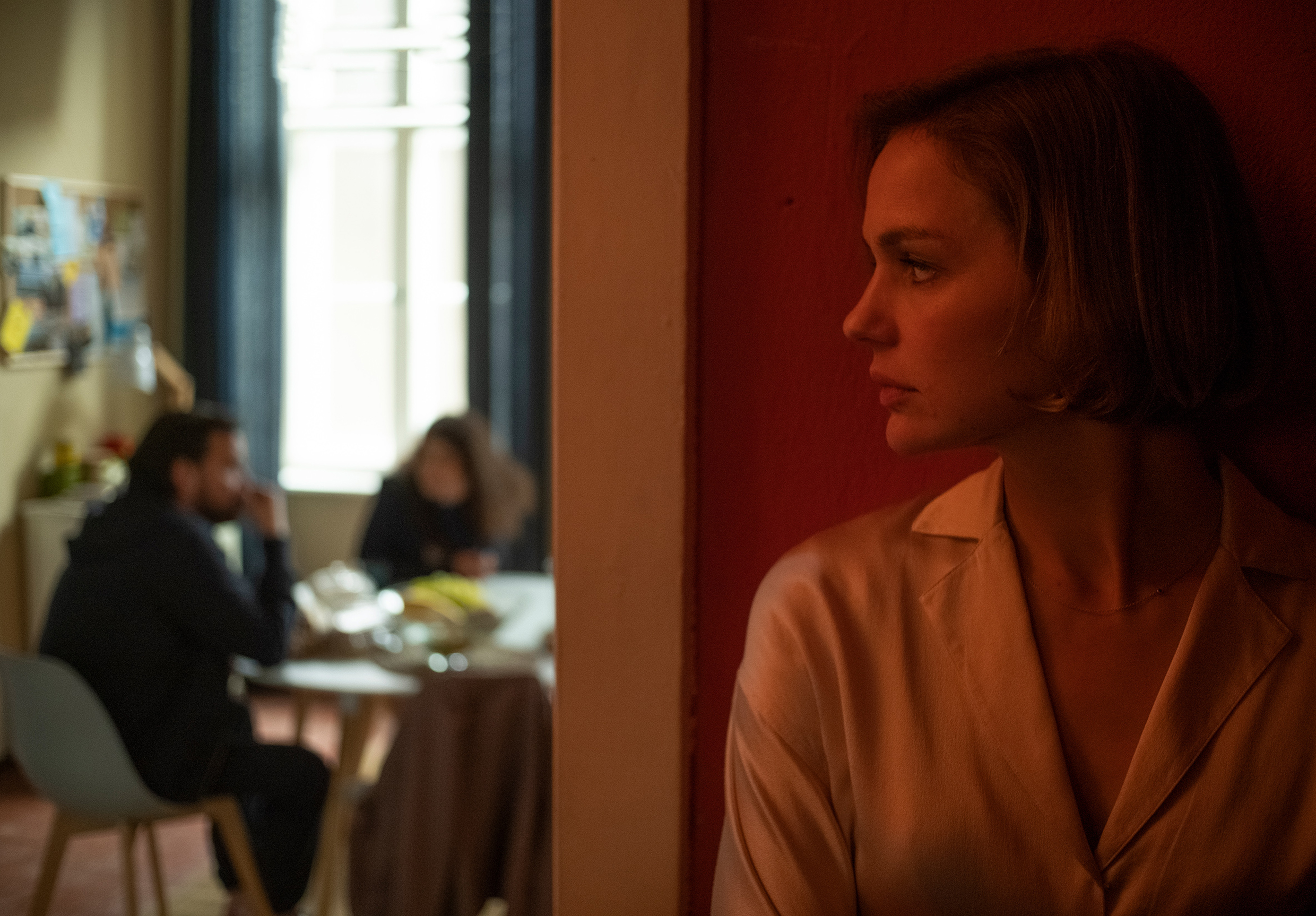 Luise Heyer (rechts) in "Black Box" (2023) Luise Heyer (rechts) in "Black Box" (2023)