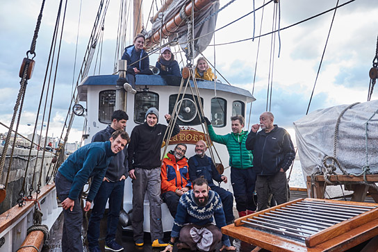 Lukas Borchers (links) in "Kurs Südwest - Das Abenteuer meines Lebens" (2023) Lukas Borchers (links) in "Kurs Südwest - Das Abenteuer meines Lebens" (2023)