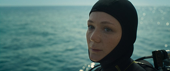Louisa Krause in "The Dive" (2023)
