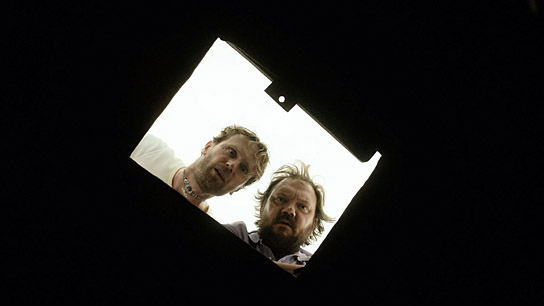 Ulrich Brandhoff, Charly Hübner (v.l.n.r.) in "Micha denkt groß" (2024)