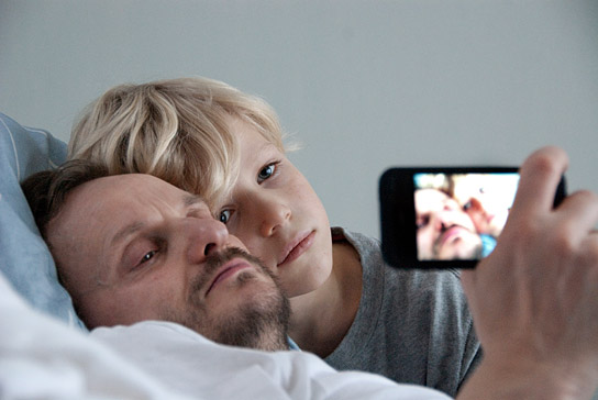 Milan Peschel, Mika Nilson Seidel (v.l.n.r.) in "Halt auf freier Strecke" (2011) Milan Peschel, Mika Nilson Seidel (v.l.n.r.) in "Halt auf freier Strecke" (2011)